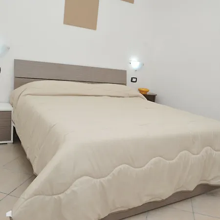Dimora Amica Hotel *
